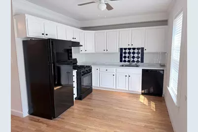 19 Sampson St #19, Grafton, MA 01560 - Photo 5