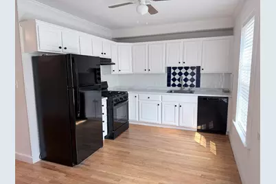 19 Sampson St #19, Grafton, MA 01560 - Photo 5