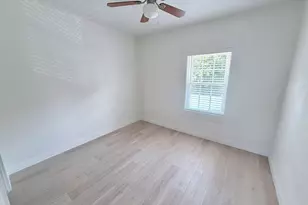 19 Sampson St, Grafton, MA 01560 - Photo 9
