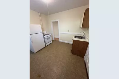 11 Clyde Road #1, Watertown, MA 02472 - Photo 5