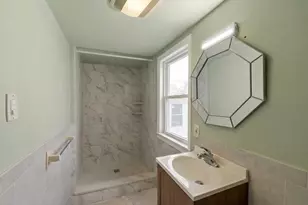 27 Winthrop St, Fitchburg, MA 01420 - Photo 13