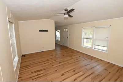 7 First Avenue, Bourne, MA 02559 - Photo 5