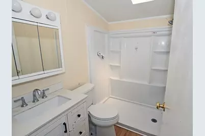 7 First Avenue, Bourne, MA 02559 - Photo 9