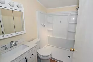 7 1st Ave, Bourne, MA 02559 - Photo 9