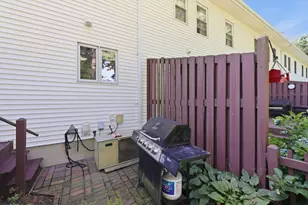 3 Castle Hill Rd, Agawam, MA 01001 - Photo 29