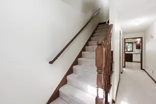 3 Castle Hill Rd, Agawam, MA 01001 - Photo 17
