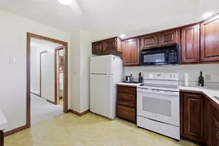 3 Castle Hill Rd, Agawam, MA 01001 - Photo 11