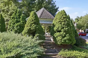 3 Castle Hill Rd, Agawam, MA 01001 - Photo 35