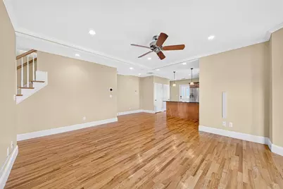 90 Taylor St #4, Waltham, MA 02453 - Photo 7