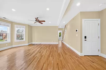 90 Taylor St #4, Waltham, MA 02453 - Photo 5