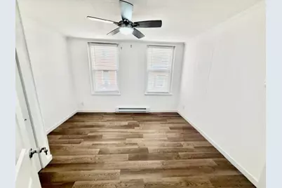 2 Baldwin Pl #1R, Boston, MA 02113 - Photo 9