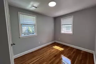 16 Magdala St, Boston, MA 02124 - Photo 15