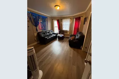 90 Marlborogh #3, Chelsea, MA 02150 - Photo 1