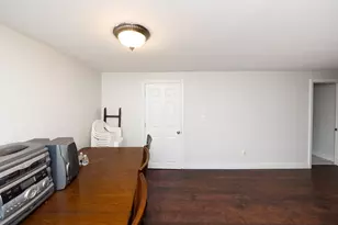 10 Wrentham Rd, Worcester, MA 01602 - Photo 23
