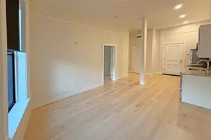 105 Paige St, Lowell, MA 01852 - Photo 3