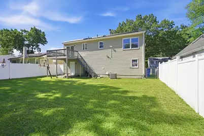 191 Lamont St, Springfield, MA 01119 - Photo 3