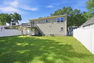 191 Lamont St, Springfield, MA 01119 - Photo 3