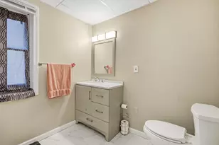 191 Lamont St, Springfield, MA 01119 - Photo 31