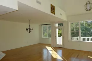 39 Taylor Dr, Reading, MA 01867 - Photo 5