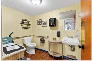 27 Washington St, Gloucester, MA 01930 - Photo 5