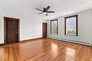 84 Margin St, Peabody, MA 01960 - Photo 9