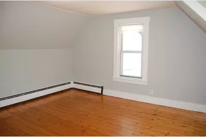 414 Central Street, Holliston, MA 01746 - Photo 11