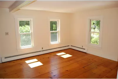 414 Central Street, Holliston, MA 01746 - Photo 7
