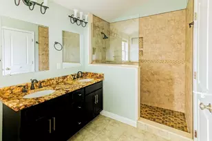 8 Bog View Rd, Kingston, MA 02364 - Photo 5