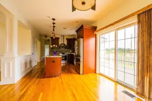 8 Bog View Rd, Kingston, MA 02364 - Photo 11