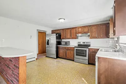 168 Lynn St, Peabody, MA 01960 - Photo 9