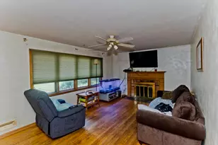 240 E Allen Ridge Rd, Springfield, MA 01118 - Photo 15