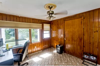 240 E Allen Ridge Rd, Springfield, MA 01118 - Photo 7