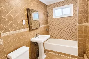 1085 Sumner Ave, Springfield, MA 01118 - Photo 9