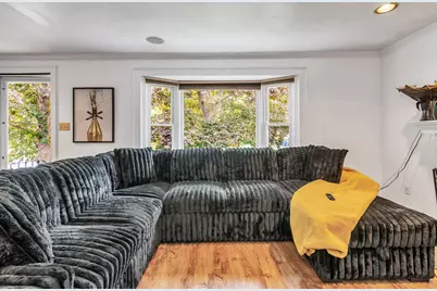 12 Oakland, Lawrence, MA 01843 - Photo 3