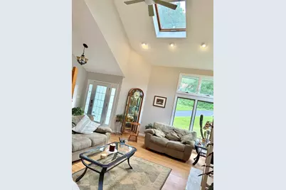 11 Cove Dr, Sturbridge, MA 01566 - Photo 7