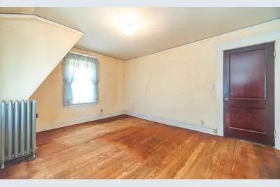 51 Itendale St, Springfield, MA 01108 - Photo 27