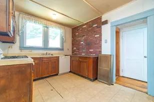 51 Itendale St, Springfield, MA 01108 - Photo 17