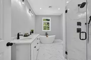44 Grandview Rd, Reading, MA 01867 - Photo 13