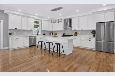 44 Grandview Road, Reading, MA 01867 - Photo 3