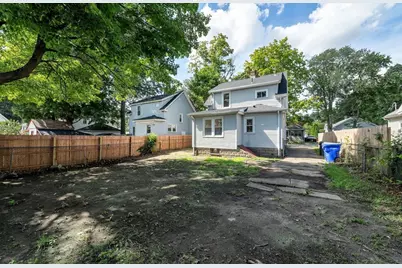 19 Eldert St, Springfield, MA 01109 - Photo 41