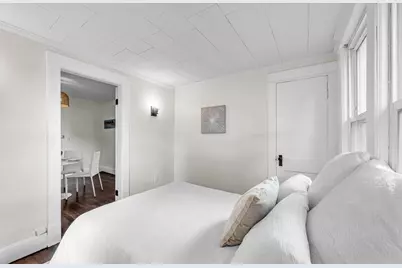 19 Eldert St, Springfield, MA 01109 - Photo 27