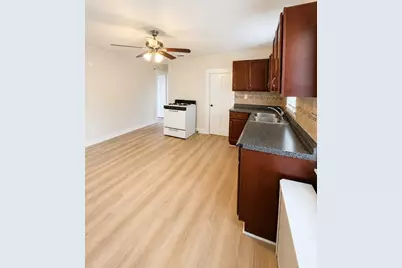 508 Hillman St #3, New Bedford, MA 02740 - Photo 9