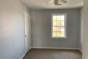 172 Lawrence St, Fall River, MA 02721 - Photo 5