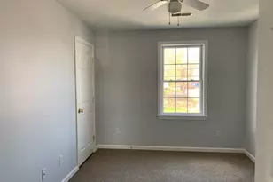 172 Lawrence St, Fall River, MA 02721 - Photo 5