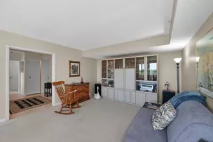 250 Hammond Pond Pkwy, Newton, MA 02467 - Photo 9