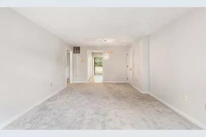 396 Boston Rd #302, Billerica, MA 01821 - Photo 15