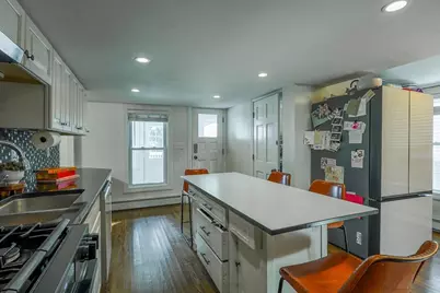 33 Bay View Ave, Winthrop, MA 02152 - Photo 13