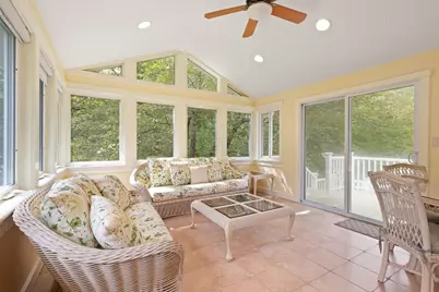 12 Old Stagecoach Rd, Bedford, MA 01730 - Photo 11