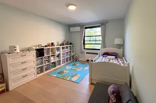 92 Marion St, Brookline, MA 02446 - Photo 11