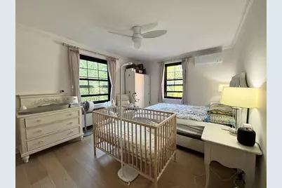 92 Marion St #4, Brookline, MA 02446 - Photo 13